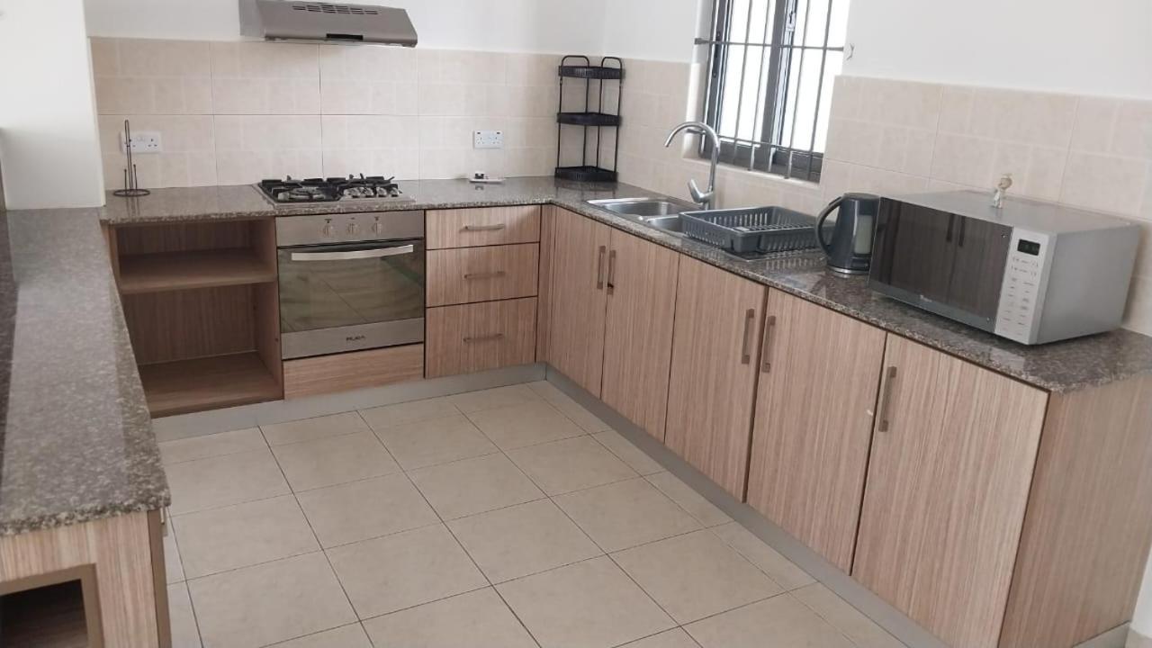 Villa John Flic en Flac Экстерьер фото